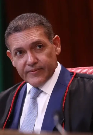 TSE terá outra reunião com embaixadores para explicar urna eletrônica