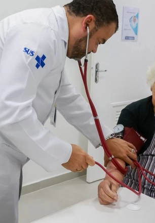 Vírus sincicial também traz risco para idosos, alertam especialistas