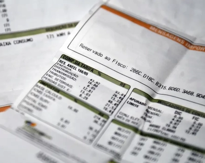 Aneel mantém bandeira vermelha 1 na conta de luz em novembro