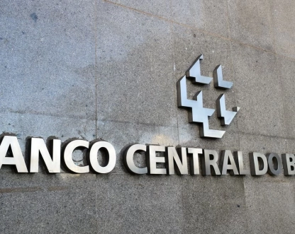 Banco Central e Receita Federal são autorizados a realizar concursos