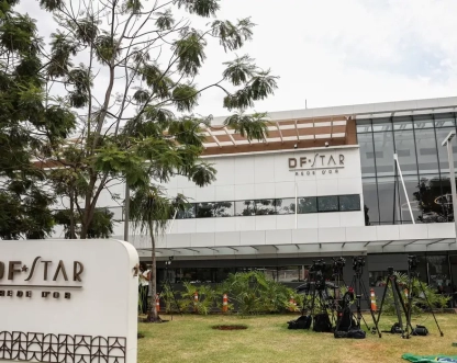 Bolsonaro apresenta melhora clínica, mas segue em UTI