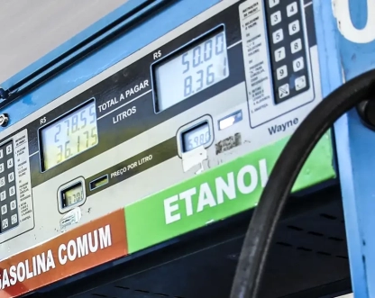 Conselho eleva de 30% para 32% teor de etanol na gasolina por 180 dias