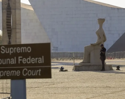 Defesa de Bolsonaro entra com novo recurso no STF contra condenação