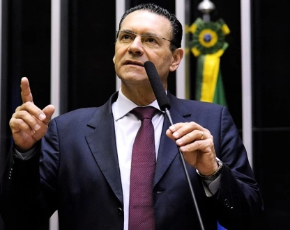 Deputado Vitor Lippi lança mobilização nacional contra casas de apostas e propõe proibição das bets no Brasil