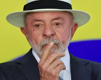 Detenção de ativista brasileiro em Israel é injustificável, diz Lula