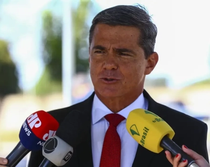 Exército diz ao STF que general pode receber visita íntima na prisão