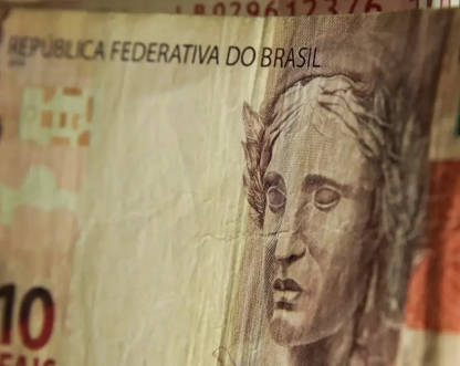 Governo de SP aplica multa recorde de R$ 1 bilhão contra Fast Shop