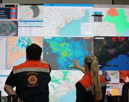 Governo de SP mobiliza gabinete de crise para chuvas na próxima semana e define ações de prevenção com municípios