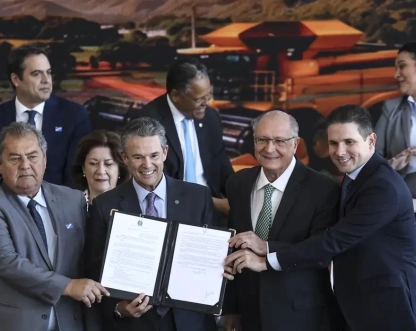 Governo federal lança Plano Safra 2026/2027 de R$ 525,1 bilhões