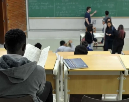 Instituições têm até 15 de junho para aderir ao Fies do 2º semestre