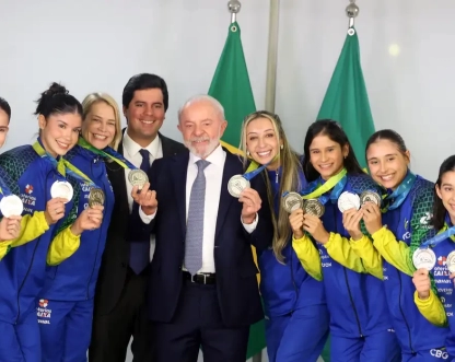 Lula anuncia criação de universidade dos esportes