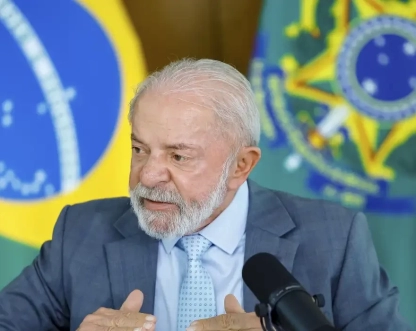Lula envia ao Congresso projeto de lei pelo fim da escala 6x1