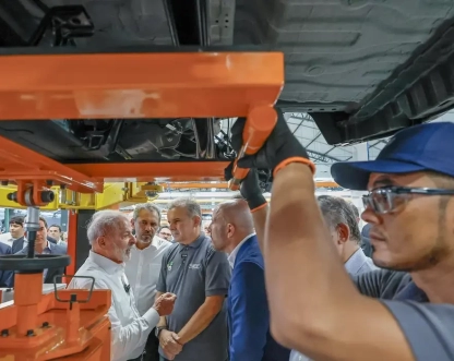 Lula: queda da pobreza está ligada à menor inflação e maiores salários