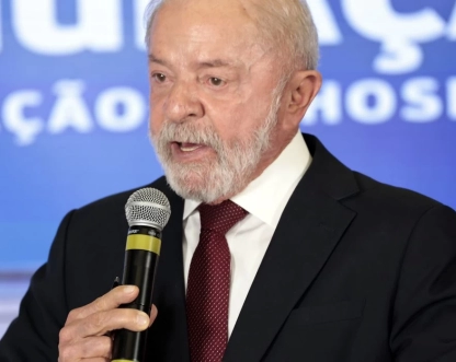 Lula quer incluir inadimplentes do FIES em pacote contra endividamento