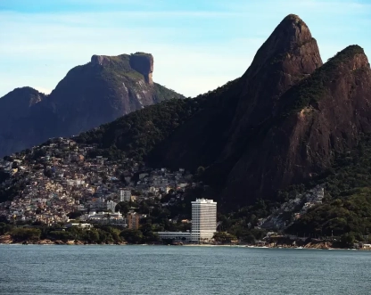 Operação policial deixa visitantes 