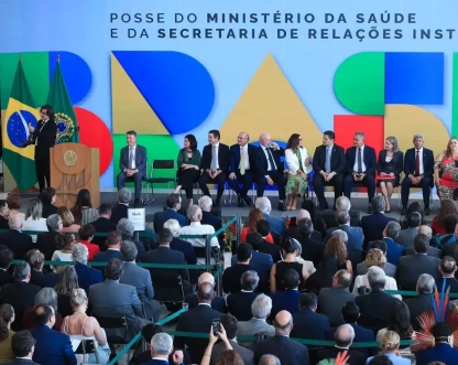 Padilha diz que principal meta é reduzir tempo de espera no SUS