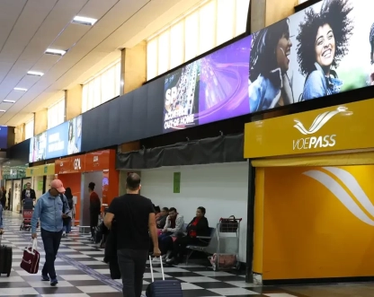 Procon-SP notifica Voepass e envia fiscais ao Aeroporto de Congonhas