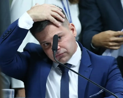 Tornozeleira de Silvinei ficou sem sinal na madrugada de Natal, diz PF