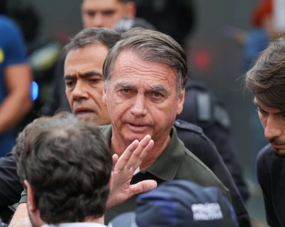 Trama golpista: defesa de Bolsonaro desiste de suspensão da pena