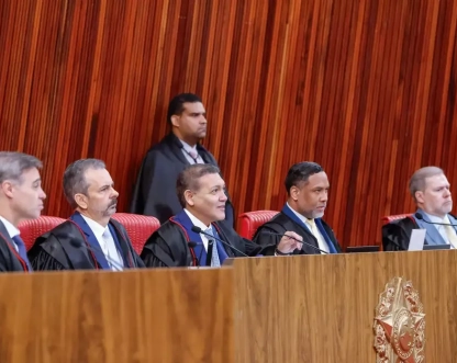 TSE anula votos de Garotinho, e Ruas vence governo do Rio no 1º turno